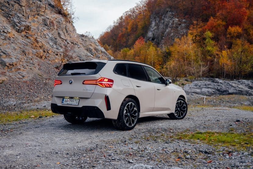 BMW-X3-20d-Dune-Grey-60-830x553
